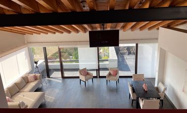 RESIDENCIA EN VENTA EN LA ESTADÍA