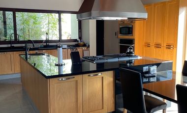 RESIDENCIA EN VENTA EN LA ESTADÍA