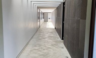 RESIDENCIA EN VENTA EN LA ESTADÍA