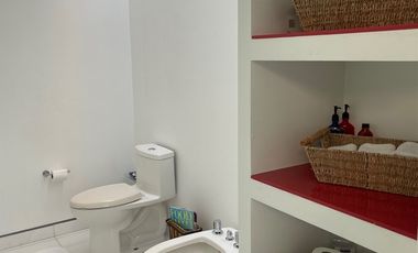 RESIDENCIA EN VENTA EN LA ESTADÍA