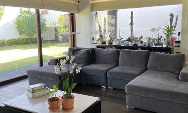 RESIDENCIA EN VENTA EN LA ESTADÍA