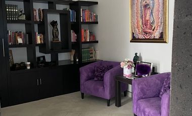 RESIDENCIA EN VENTA EN LA ESTADÍA