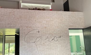 RESIDENCIA EN VENTA EN LA ESTADÍA