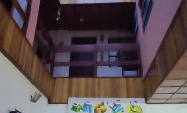PROPIEDAD EN VENTA EN LA FLORESTA - IDEAL HOSTAL, BAR, RESTAURANTE
