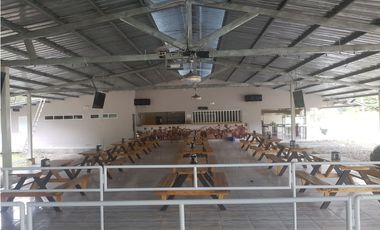 VENDO CABAÑA, RESTAURANTE Y TERRENO DE 5000M2 INTERAMERICANA