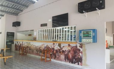 VENDO CABAÑA, RESTAURANTE Y TERRENO DE 5000M2 INTERAMERICANA