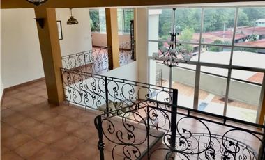 SE VENDE CASA EN VILLA DE LAS FUENTES $450,000