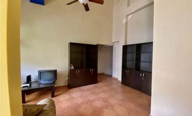 SE VENDE CASA EN VILLA DE LAS FUENTES $450,000