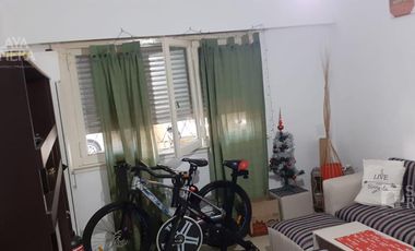 Departamento - Olivos-Vias/Maipu- 2 ambientes