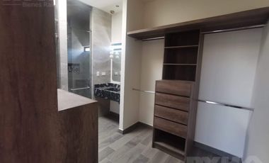 CASA EN VENTA EN FRACCIONAMIENTO PRIVADO AL SUR DE MONTERREY, EQUIPADA