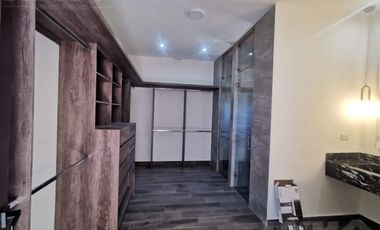 CASA EN VENTA EN FRACCIONAMIENTO PRIVADO AL SUR DE MONTERREY, EQUIPADA