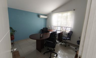 oficina en arriendo en el limonar. Cod A9062722