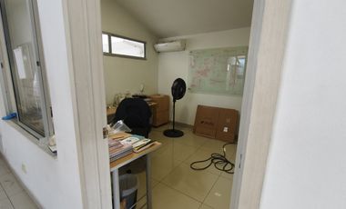 oficina en arriendo en el limonar. Cod A9062722