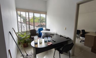 oficina en arriendo en el limonar. Cod A9062722