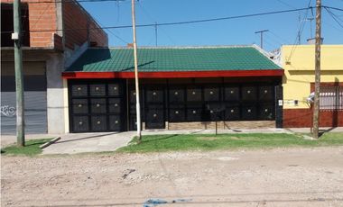 ALBARELLOS 4079, entre Juan B Justo y Vidal, Isidro Casanova