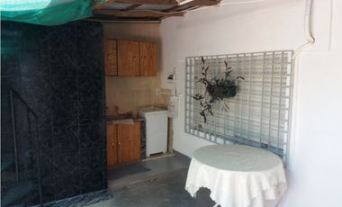 ALBARELLOS 4079, entre Juan B Justo y Vidal, Isidro Casanova