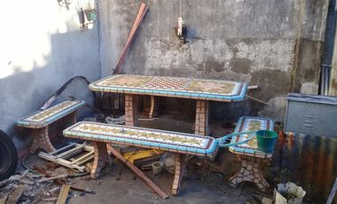 CASA AMERICANA DE 4 AMBIENTES CON FONDO.