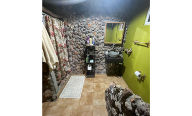VENTA DE CASA DE PLAYA  EN PIEDRAS GORDAS