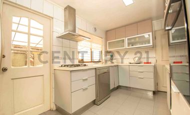 Amplia casa Condominio Club de Campo Norte