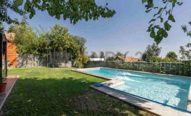 Amplia casa Condominio Club de Campo Norte