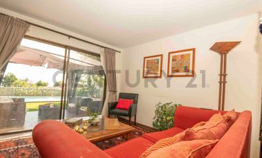 Amplia casa Condominio Club de Campo Norte