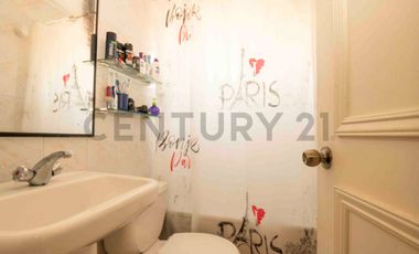 Amplia casa Condominio Club de Campo Norte