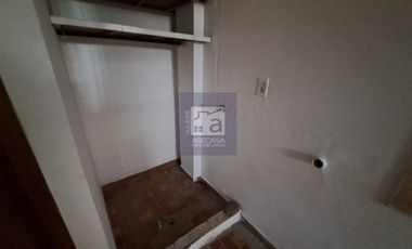 COD. 4764 - SE ARRIENDA LOCAL - BARRIO: SAN MIGUEL