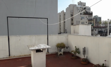 PH en Venta en Villa Crespo 2 ambientes 39 m2 1er piso por escalera, al contrafrente - Thames 400