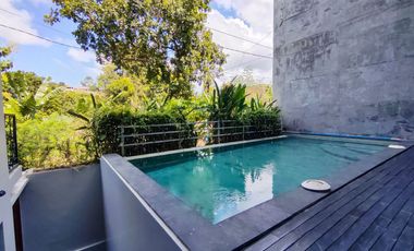 DIJUAL CEPAT VILLA 4 LANTAI, 3 MENIT KE KAMPUS UDAYANA DI JIMBARAN