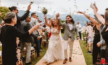 finca en arriendo en loma del escobero. Cod A3585