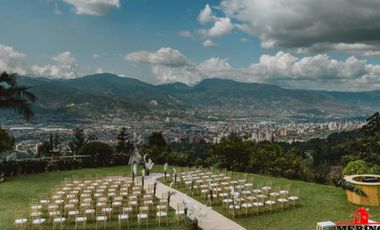 finca en arriendo en loma del escobero. Cod A3585