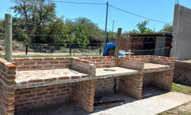 VENTA 4 Deptos a estrenar zona QUINTO CUARTEL con pileta y cochera.