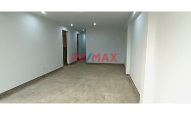 🔴 ¡Gran oportunidad de inversión! Se vende local comercial ubicado en una avenida de alto tránsito y doble vía, rodeado de negocios consolidados, idea