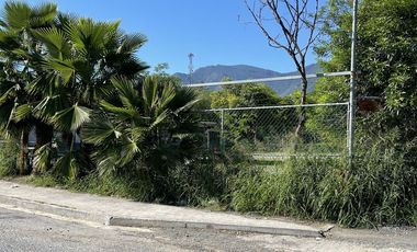 Terreno en renta en Los Cavazos, Carretera Nacional