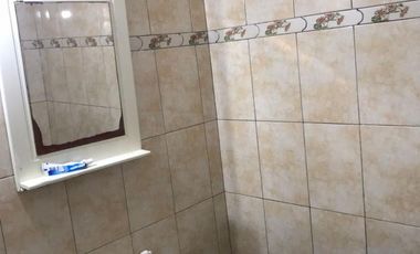 VENTA DE CASA PARA DOS FAMILIAS