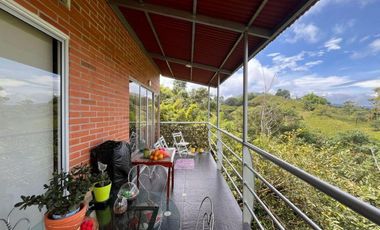 casa campestre en venta en vereda guacas. Cod V5522