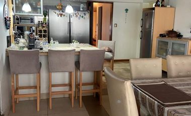 CASA DE 5 AMBIENTES EN BARRIO NAON , LOTE PROPIO, APROX 250 M2