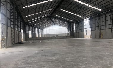 Vía Perimetral, Guayaquil alquilo bodega 10000 m2
