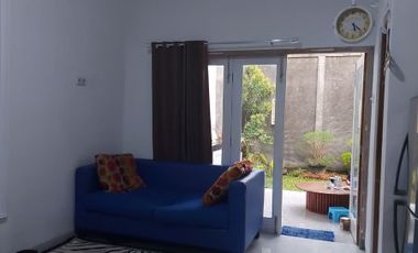 RUMAH MINIMALIS MODERN DI TENGAH KOTA JOGJA
