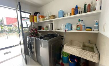 CASA EN RENTA EN BOSQUES DE LAS LOMAS