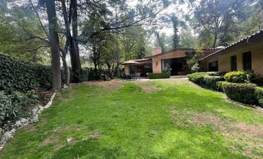 CASA EN RENTA EN BOSQUES DE LAS LOMAS