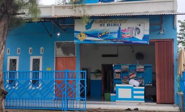 2003 Dijual Guest House Usaha Laundry dan minimart aktif Lokasi di Kotaanyar Paiton Probolinggo