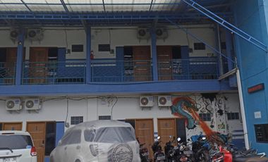 2003 Dijual Guest House Usaha Laundry dan minimart aktif Lokasi di Kotaanyar Paiton Probolinggo