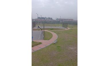 Se vende casa en Parque Campestre ET2