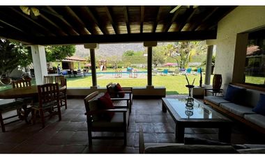 Quinta en renta en Malinalco ideal para eventos con jardin muy amplio