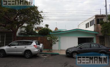 Casa en Venta en calle Valencia No. 295, Ignacio Zaragoza, Veracruz, Ver.