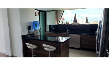 Venta Departamento de lujo frente al mar edf. Poseidón Manta Ecuador.