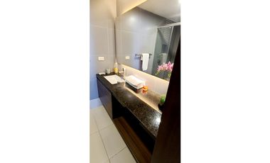 Venta Departamento de lujo frente al mar edf. Poseidón Manta Ecuador.