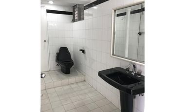 SEA Confiable Vende Oficina en Avenida Balboa