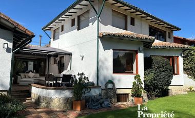 casa en arriendo/venta en calatrava y calatrava ii  sector. Cod A187